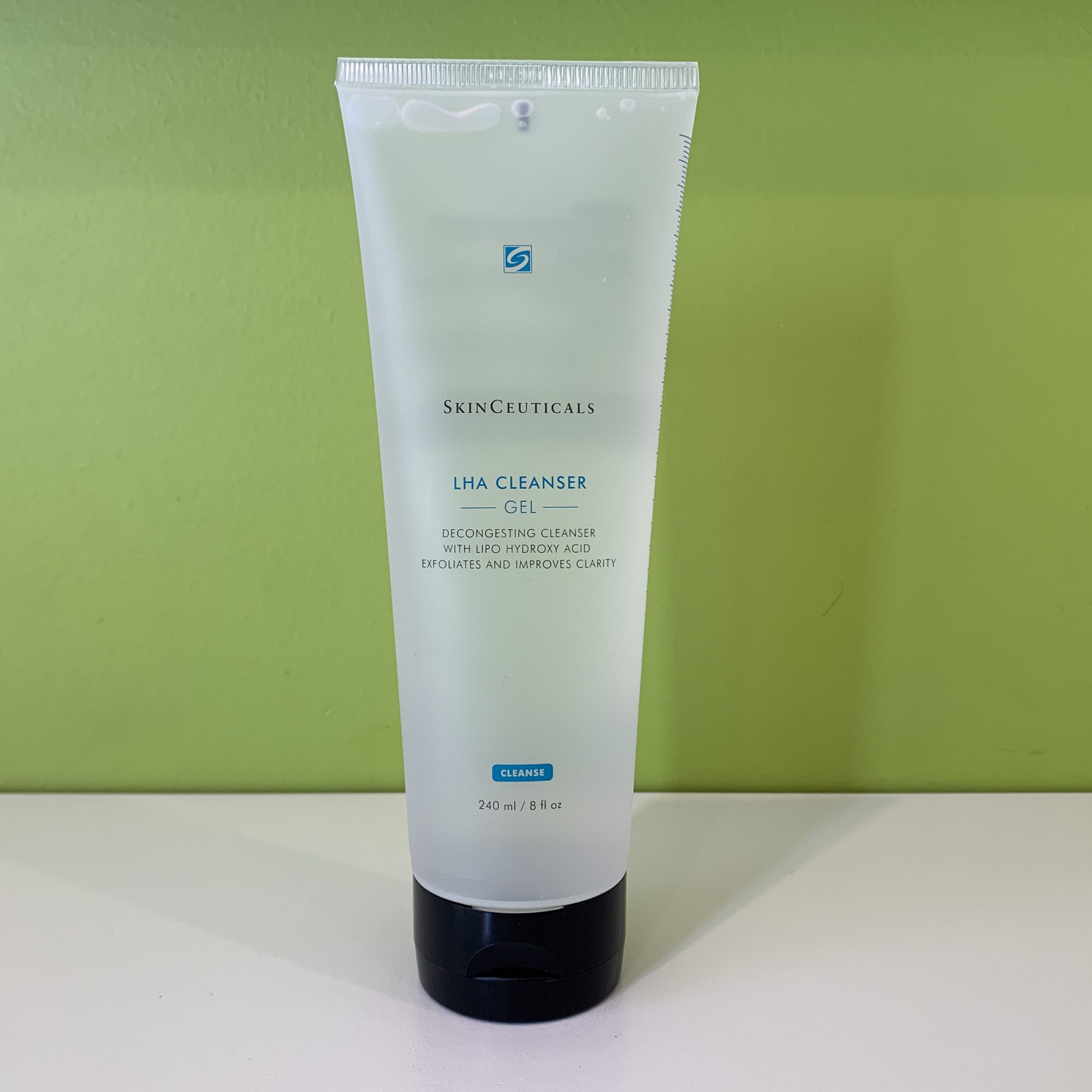 LHA CLEANSING GEL: OUR BEST CLEANSER FOR ACNE PRONE SKIN